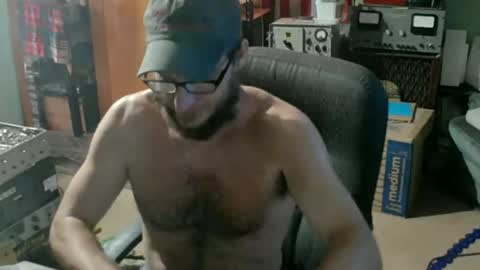 Snapshot of randalltotazz chatting on 07.04.26 Randall online show from 07.04.26
