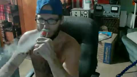 Snapshot of randalltotazz chatting on 07.16.26 Randall online show from 07.16.26