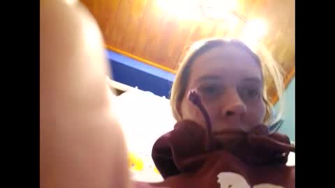 Snapshot of randcandy77 chatting on 12.18.24 Randcandy77 online show from 12.18.24