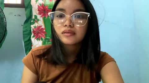 Ava online show from 04.10.26