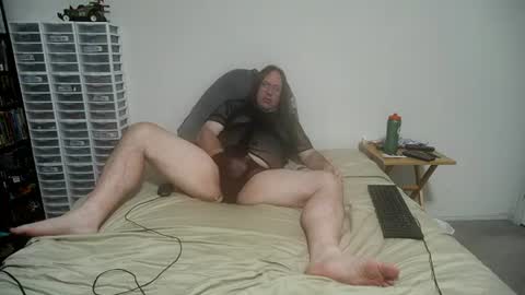 Snapshot of rando1235 chatting on 07.16.26 rando1235 online show from 07.16.26