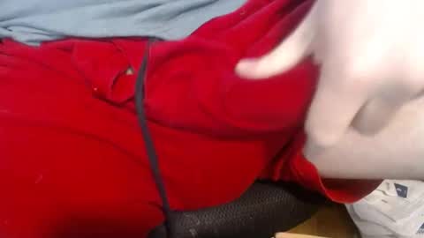 Snapshot of random41yearoldguy chatting on 12.22.24 random41yearoldguy online show from 12.22.24