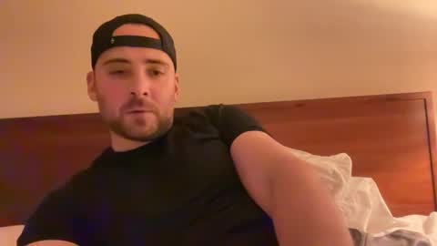 Snapshot of randomdude5950 chatting on 03.07.25 randomdude5950 online show from 03.07.25