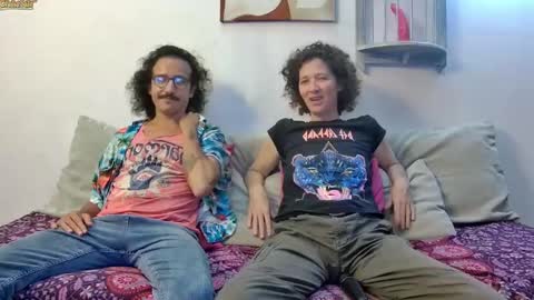 Snapshot of randomshuffle chatting on 12.09.24 MR DJ Randomshuffle friends playing with sexual energy live - OMG we are back online show from 12.09.24