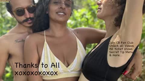 Snapshot of randomshuffle chatting on 01.26.25 MR DJ Randomshuffle friends playing with sexual energy live - OMG we are back online show from 01.26.25