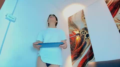 raphael_nyon1 online show from 05.15.26