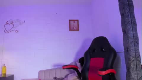 Raquel online show from 01.07.26