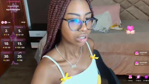 Raquel online show from 03.05.25