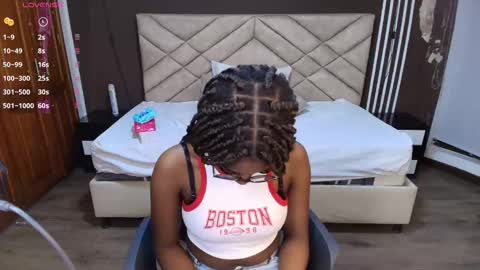 Raquel online show from 12.01.25