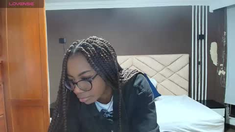 Raquel online show from 01.06.26