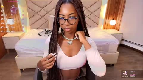 Raquel online show from 02.18.26
