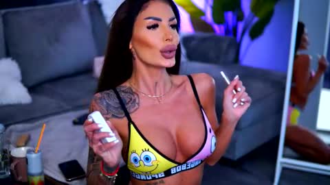 Raquelle online show from 10.30.25