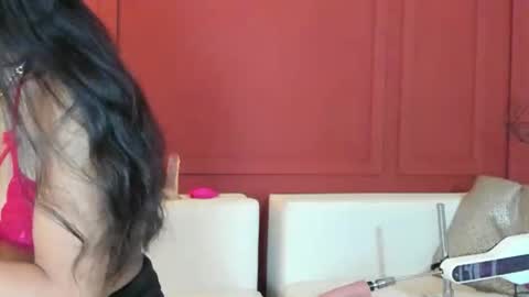 Snapshot of rashelderosa chatting on 03.23.26 RashelDerosa online show from 03.23.26