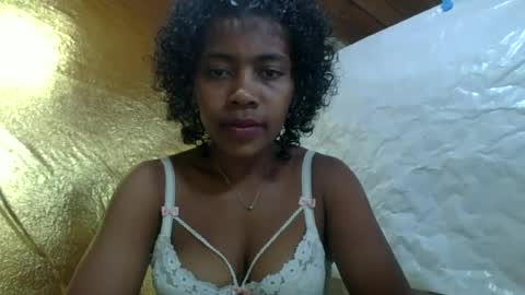 Snapshot of rasoaa chatting on 06.18.26 Rasoaa online show from 06.18.26