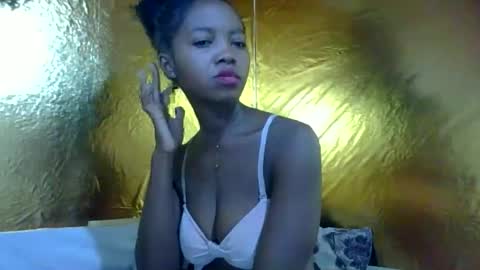 Snapshot of rasoanirinaa chatting on 06.07.26 rasoanirinaa online show from 06.07.26