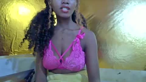 Snapshot of rasoanirinaa chatting on 07.03.26 rasoanirinaa online show from 07.03.26