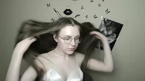 raspberry0101 online show from 01.29.25