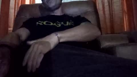 Snapshot of raspines chatting on 10.16.25 Raspiness Cam online show from 10.16.25