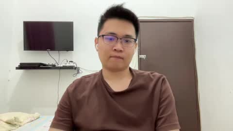 randomnaut online show from 02.18.25