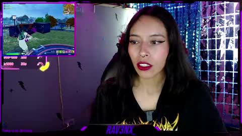 Snapshot of rav3nx_ chatting on 10.03.25 online show from 10.03.25
