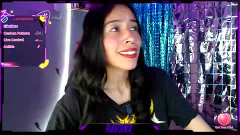   online show from 11.06.25