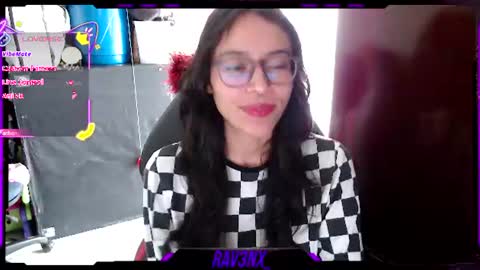 Snapshot of rav3nx_ chatting on 07.08.26 online show from 07.08.26