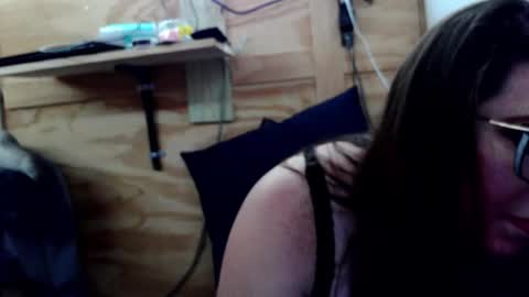 Snapshot of raven_8687 chatting on 05.07.26 Raven online show from 05.07.26
