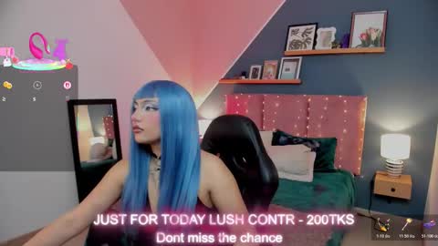 Raven Curly online show from 11.20.25