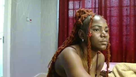 Snapshot of raven_luxe chatting on 03.30.26 Raven online show from 03.30.26
