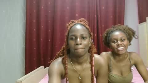 Snapshot of raven_luxe chatting on 04.06.26 Raven online show from 04.06.26