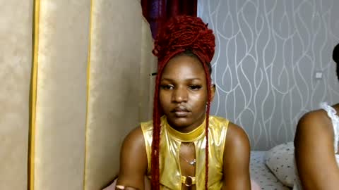 Snapshot of raven_luxe chatting on 06.13.26 Raven online show from 06.13.26
