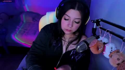 Raven online show from 04.14.26