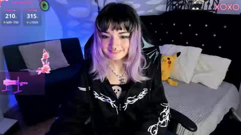 ravencollen online show from 10.31.25