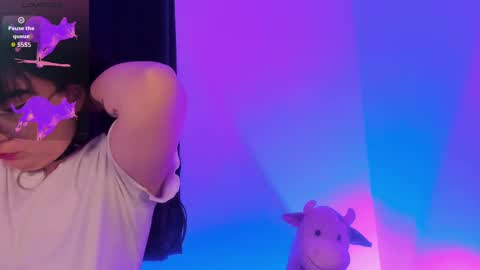 Raven  online show from 11.23.25