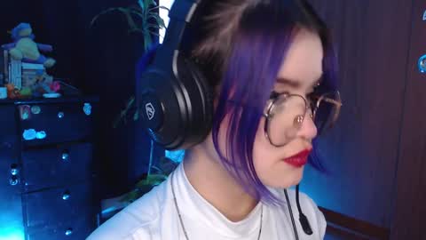 Snapshot of raventh_ chatting on 10.02.25 raventh_ online show from 10.02.25