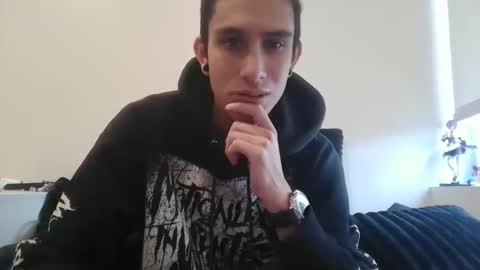 Snapshot of ravenxbat chatting on 11.11.25 ravenxbat online show from 11.11.25