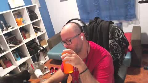 ravingr3d3 online show from 09.11.25