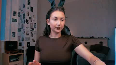 Alia Mereyn online show from 10.22.25