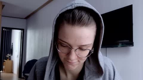 Snapshot of ray_lol chatting on 02.01.26 Ray-Ray online show from 02.01.26