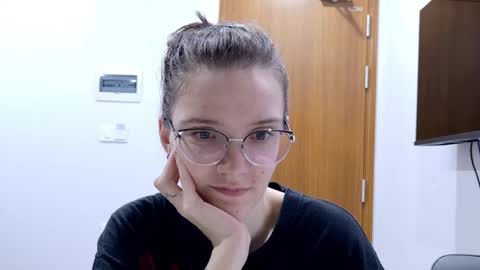 Snapshot of ray_lol chatting on 02.09.26 Ray-Ray online show from 02.09.26