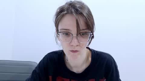 Snapshot of ray_lol chatting on 02.28.26 Ray-Ray online show from 02.28.26