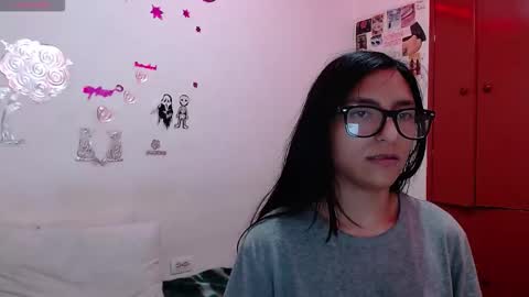 Snapshot of ray_naomi chatting on 01.14.26 ask us online show from 01.14.26