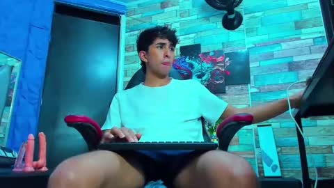 rayan_black online show from 12.25.24