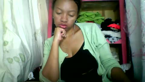 Snapshot of rayana_69 chatting on 05.24.26 rayana_69 online show from 05.24.26