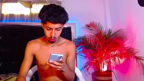 Snapshot of raydevil_ chatting on 01.22.25 Rayn online show from 01.22.25