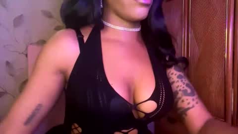 Snapshot of rayemillian chatting on 04.29.26 Raye Millian online show from 04.29.26