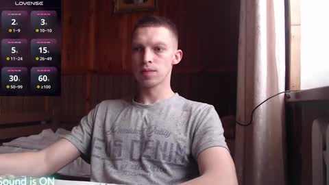 Snapshot of raylonn chatting on 12.22.24 Ray online show from 12.22.24