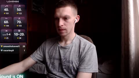 Snapshot of raylonn chatting on 12.25.24 Ray online show from 12.25.24