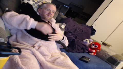 Snapshot of raymondsun chatting on 01.23.25 Sunshine Ray online show from 01.23.25