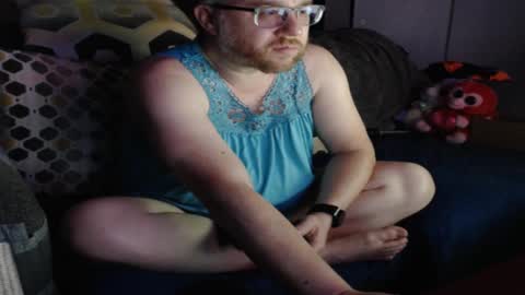 Snapshot of raymondsun chatting on 10.07.25 Sunshine Ray online show from 10.07.25